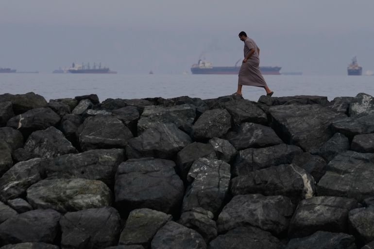 In Strait of Hormuz, Iran and China take aim at US dollar hegemony