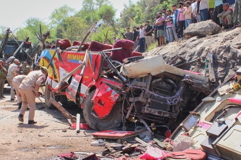At least 21 killed as bus crashes into Kashmir gorge