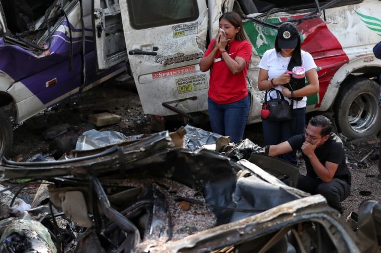 At least 20 killed in Colombia highway blast