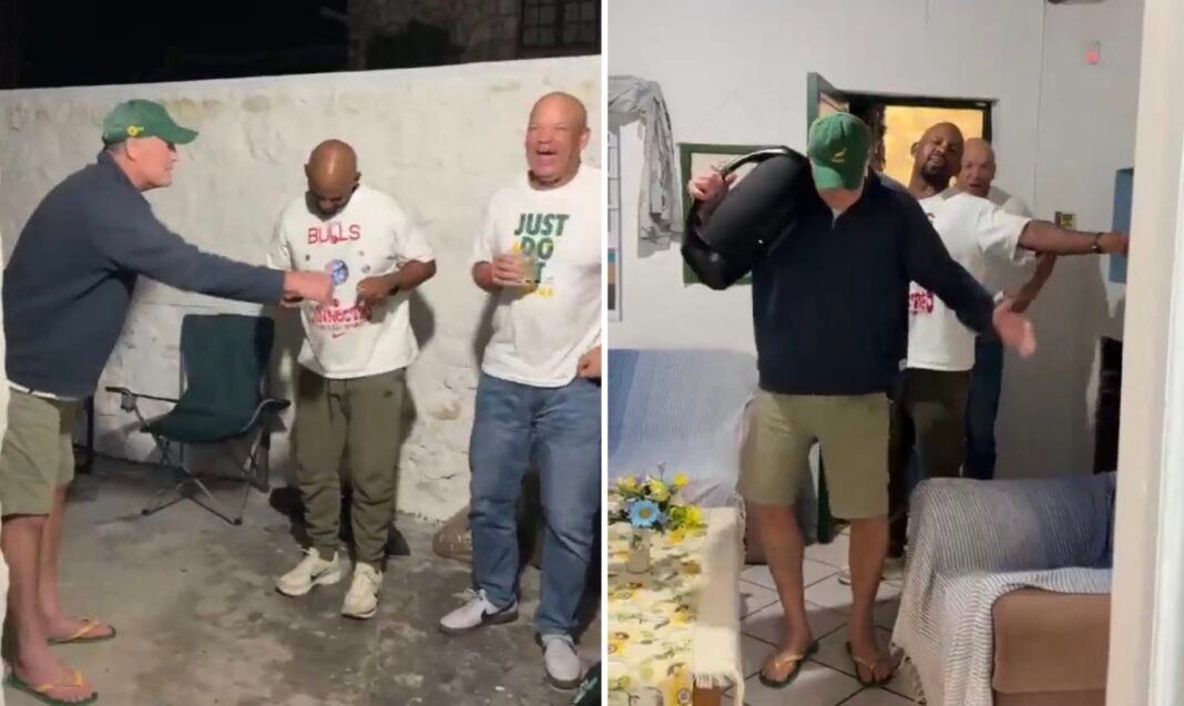Watch: Bok coaches’ lekker weekend jol