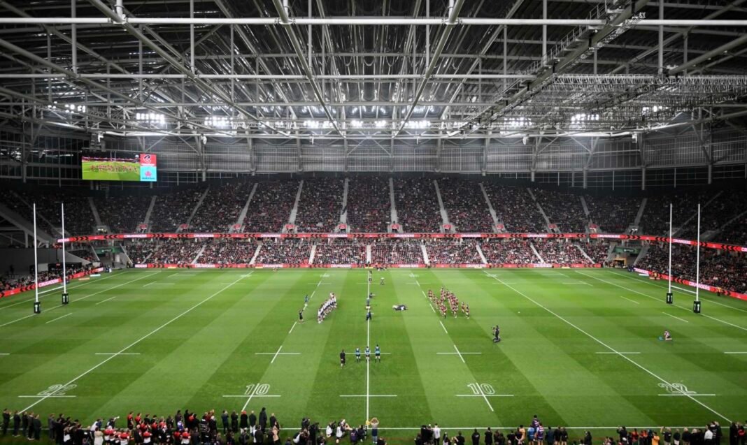 McCaw hails ‘spectacular’ NZ stadium