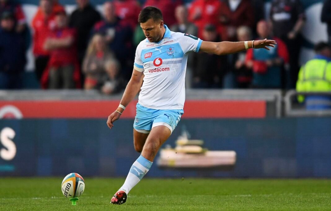 Pollard boots Bulls past Scarlets