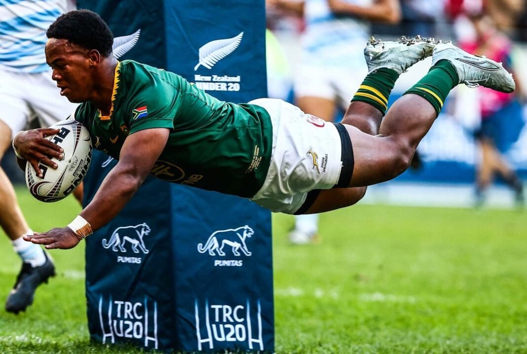 Watch: Junior Bok bulldozes Los Pumitas