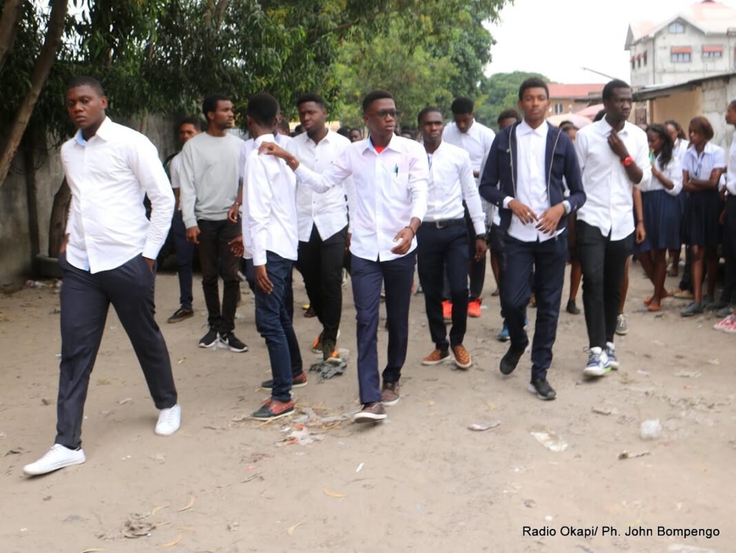 Les élèves finalistes du secondaire interdits d’organiser les maquis au Kasaï-Central