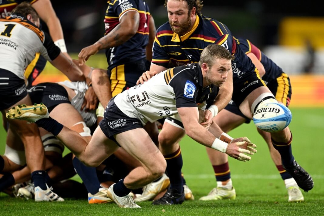 Brumbies snatch late win over Highlanders