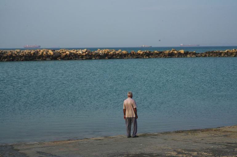 Is Iran’s oil storage nearly full – and will it have to cut production?