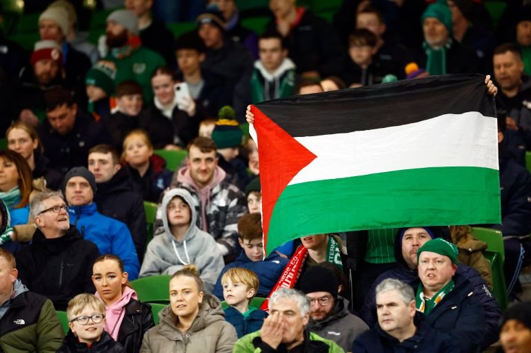 Irish footballers and celebrities urge boycott of Israel matches