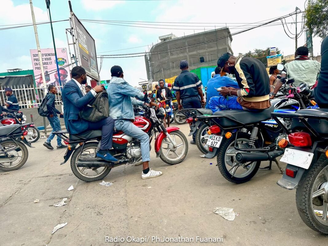 La police réactive l’interdiction aux motocyclistes de circuler au centre-ville de Lubumbashi