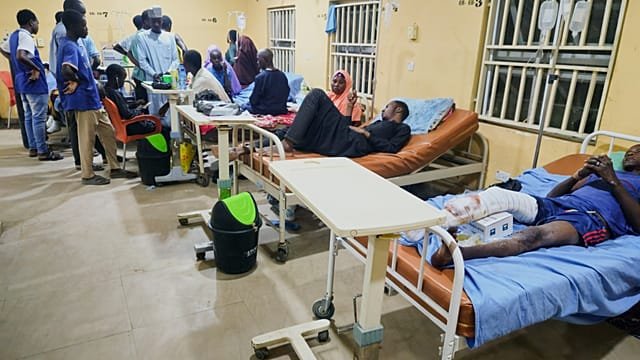 Military strikes, gang massacres in Nigeria kill around 100 civilians