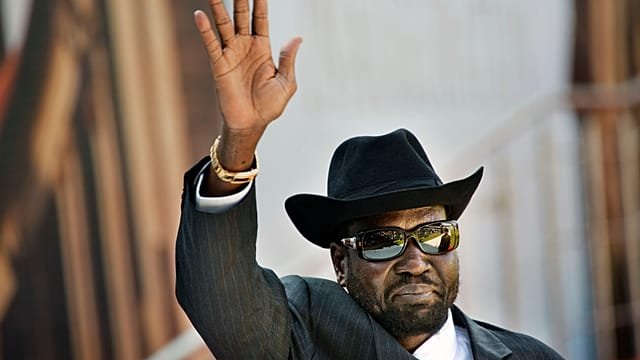 South Sudan’s President Kiir fires army chief and finance minister