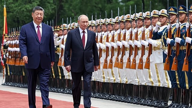 China and Russia reaffirm close ties amid US visit