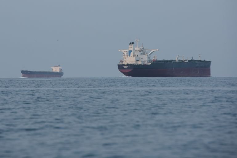 Does Trump hold ‘all the cards’ against Iran in the Strait of Hormuz?