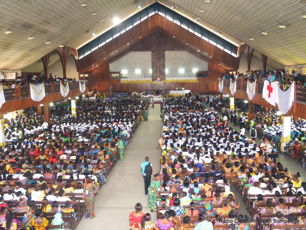 RDC : 19 000 églises reconnues, 30 000 dossiers en attente, note le ministre de la Justice