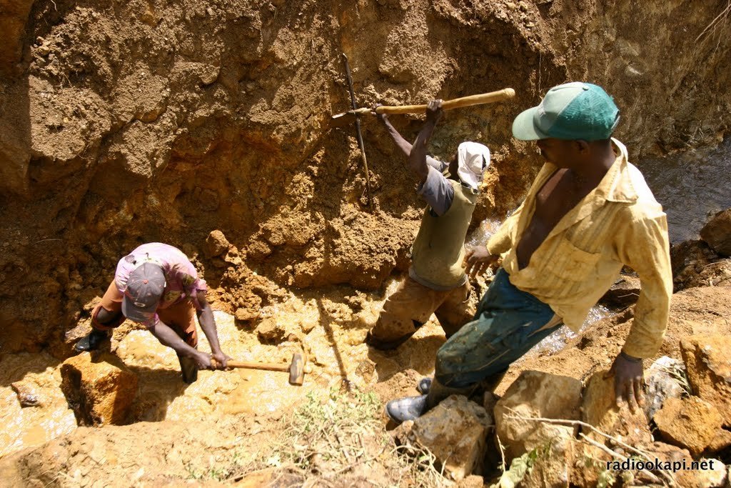 Trois morts dans de nouveaux affrontements autour du gisement d’or de Kalenga Manyi au Kasaï-Central