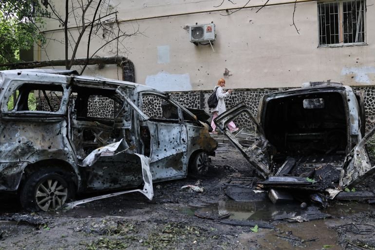 ‘One of the longest’ Russian attacks kills at least six people in Ukraine