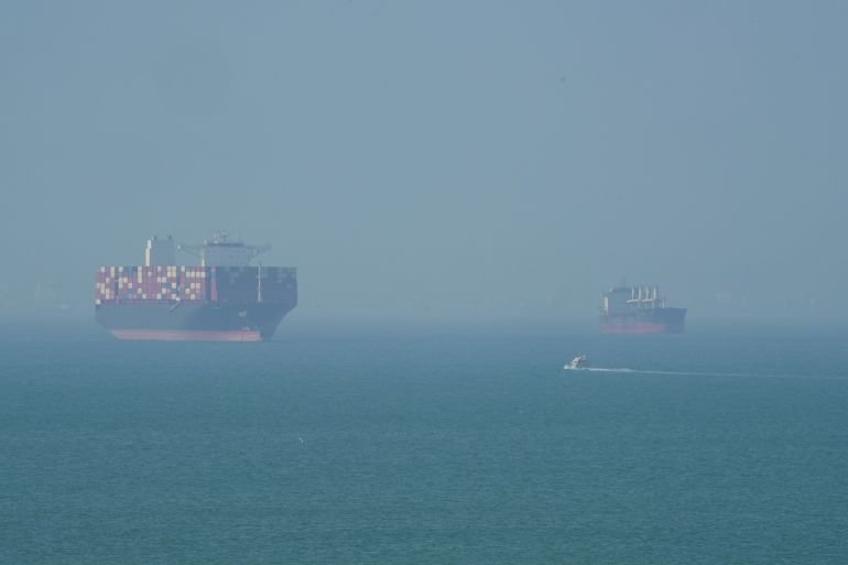US warns shippers against paying Strait of Hormuz tolls, ‘donations’